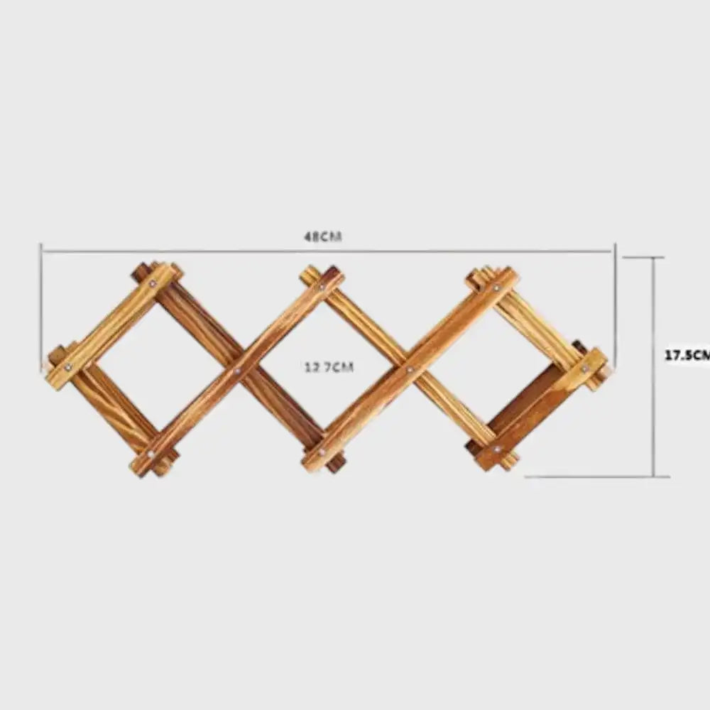Range bouteille en bois clair